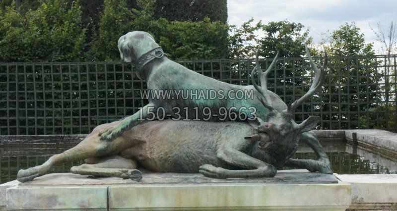 公園梅花鹿和狗動物景觀銅雕