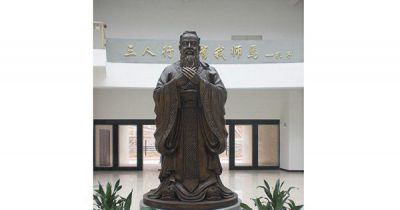 孔子學校室內擺放古代名師玻璃鋼仿銅雕