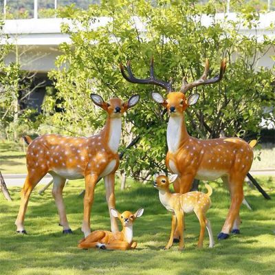 玻璃鋼仿真動物景觀梅花鹿雕塑